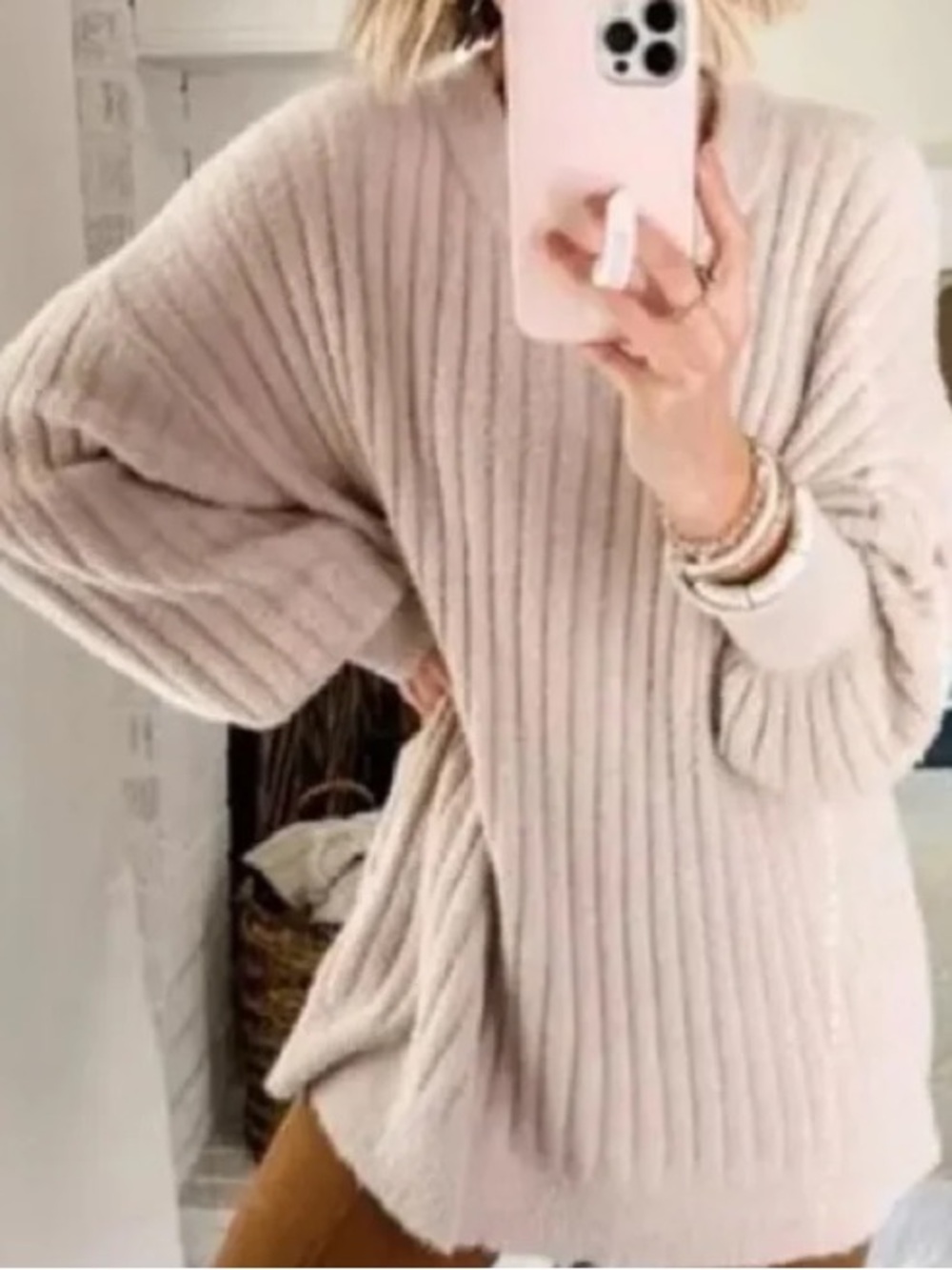 Aerie Buttercream Ribbed Crewneck Sweater